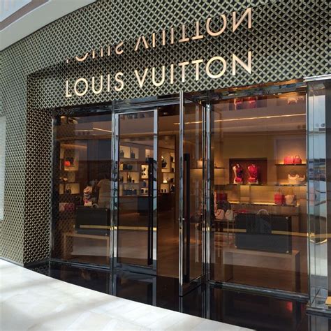 Louis Vuitton riverside square mall